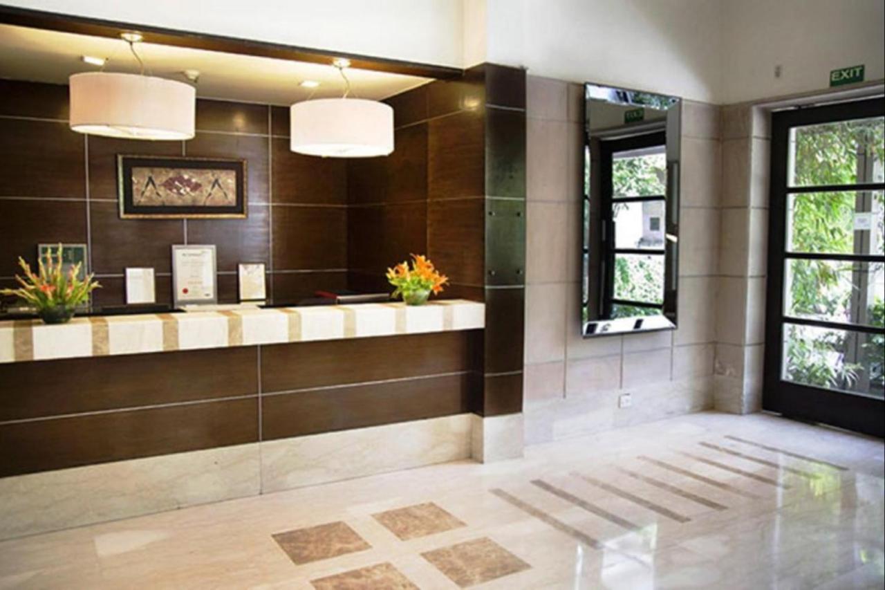 House By Howard New Delhi Extérieur photo