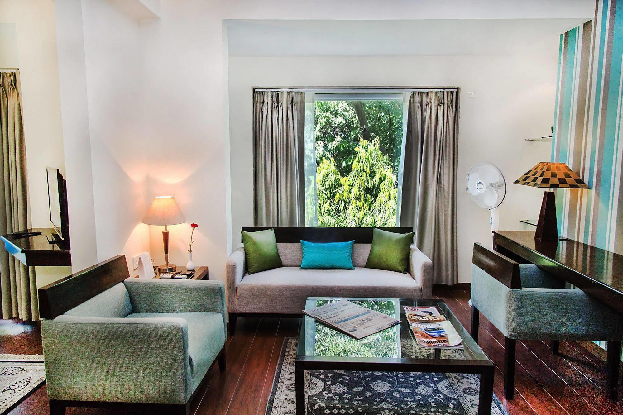 House By Howard New Delhi Extérieur photo